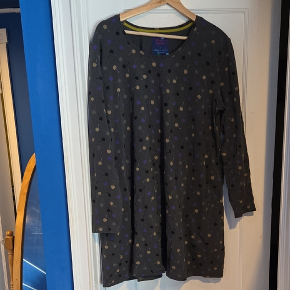 Gray Cherry Print Women's Top - Picture 2 of 5